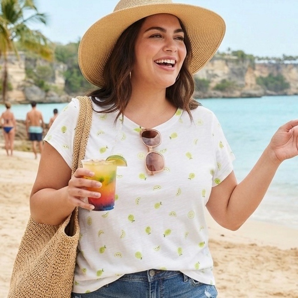 LOFT Vintage Soft White Lime Citrus Fruit Print Short Sleeve Tee Shirt Large